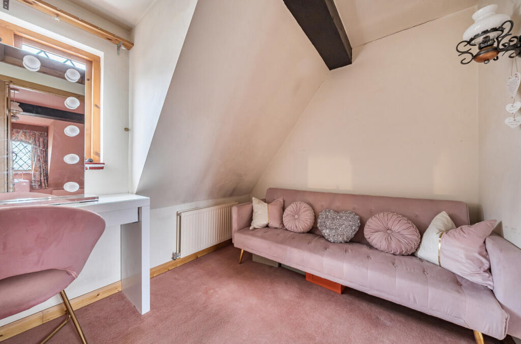 1385331-40-69318b...