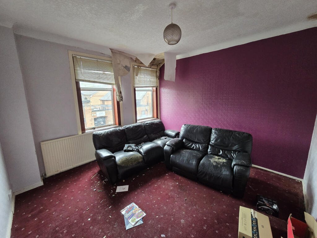 2. Lounge