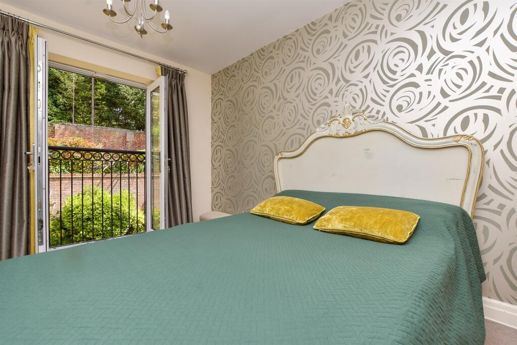 Internal Lifestyle Photograph