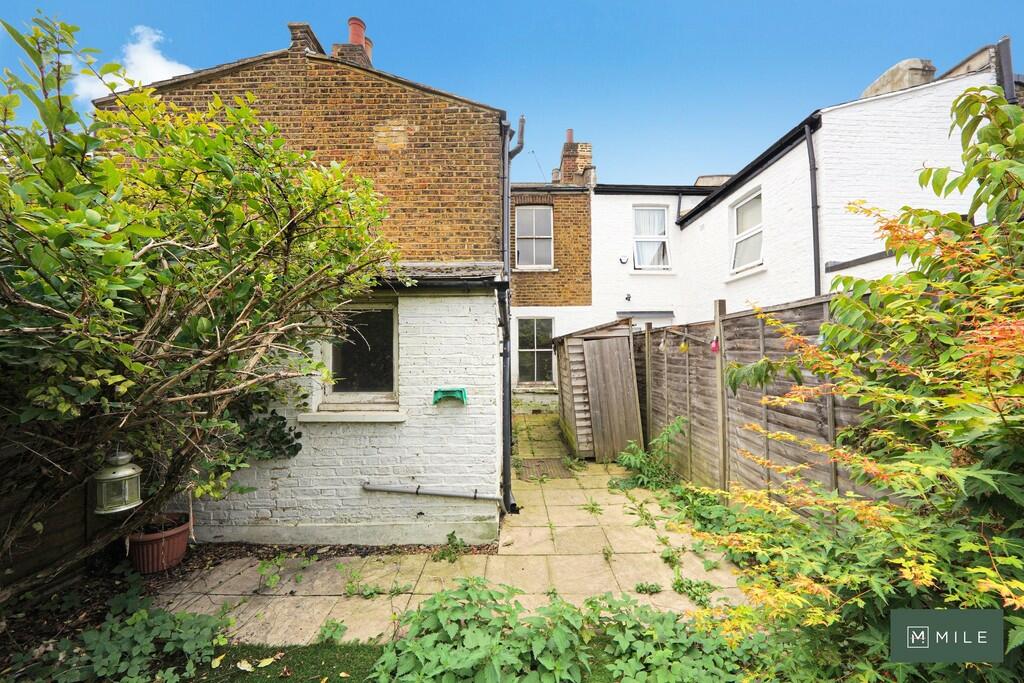 40 Waldo Road - F...