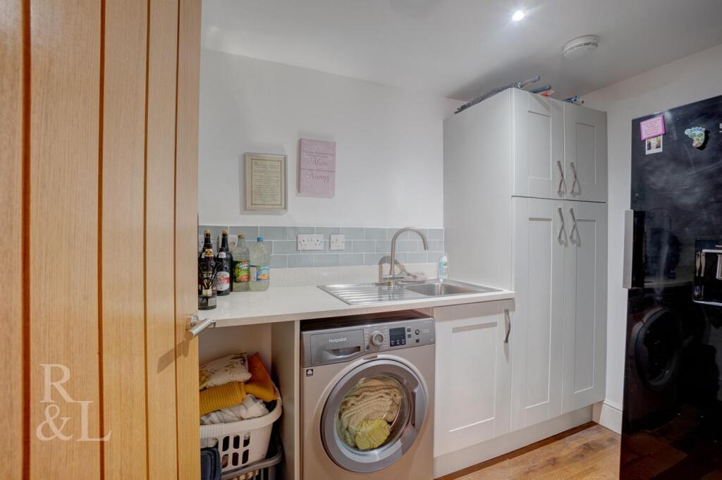 Chapel Street (8).jpg