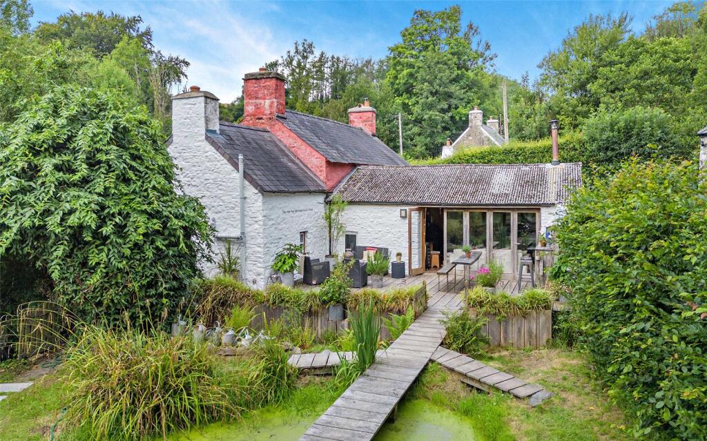 Gardens &amp; Grounds