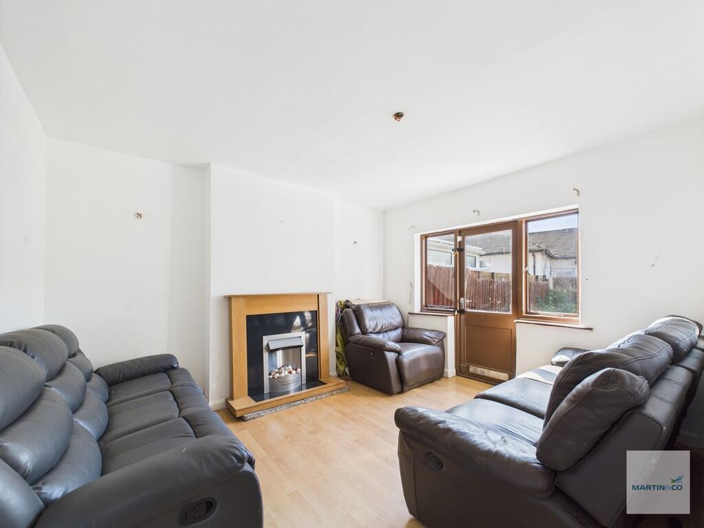 CAM03394G0-PR0321...