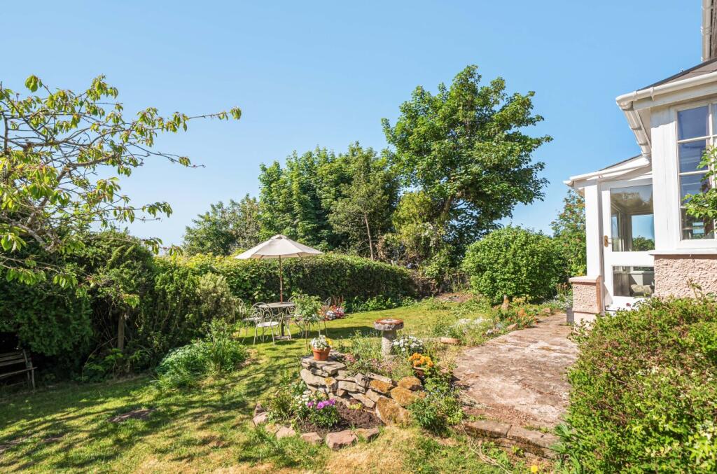 1287638-2-68277d59f1d50-ARW1287638-2-68277d59f1d50