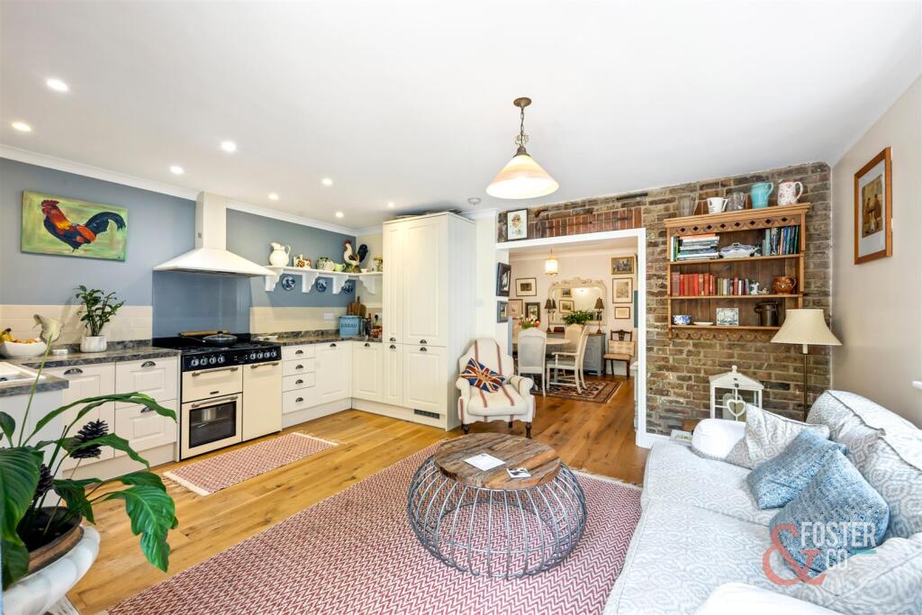 London Road, Berrylands Cottages, 3-015.JPG