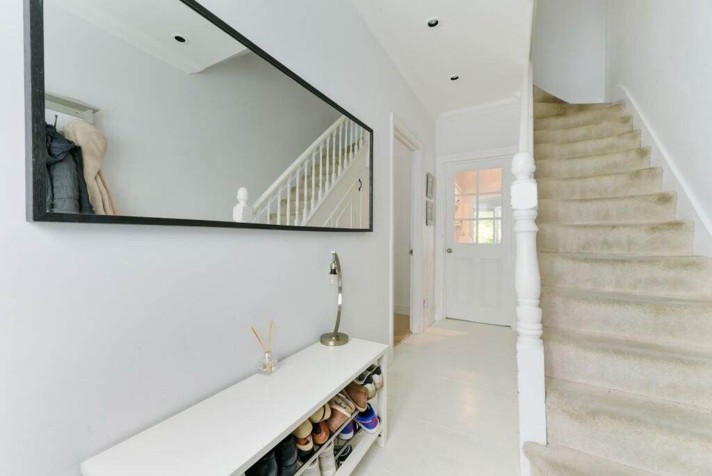 ASHURST ROAD,  (4).jpg