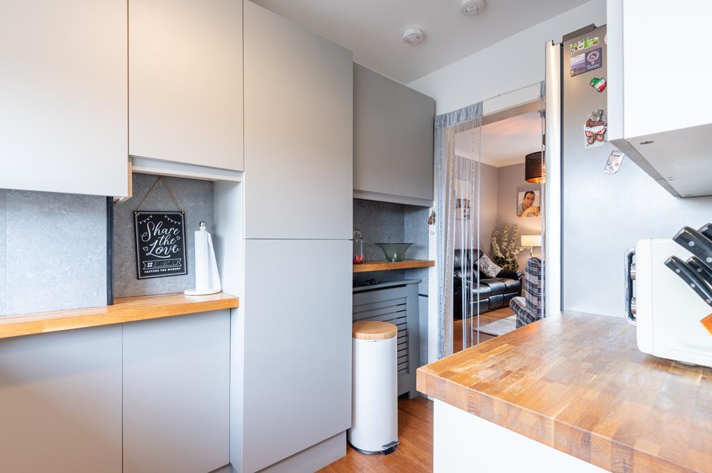 KITCHEN AGAIN