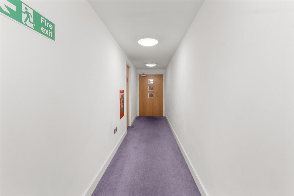 communal landing #2.jpg