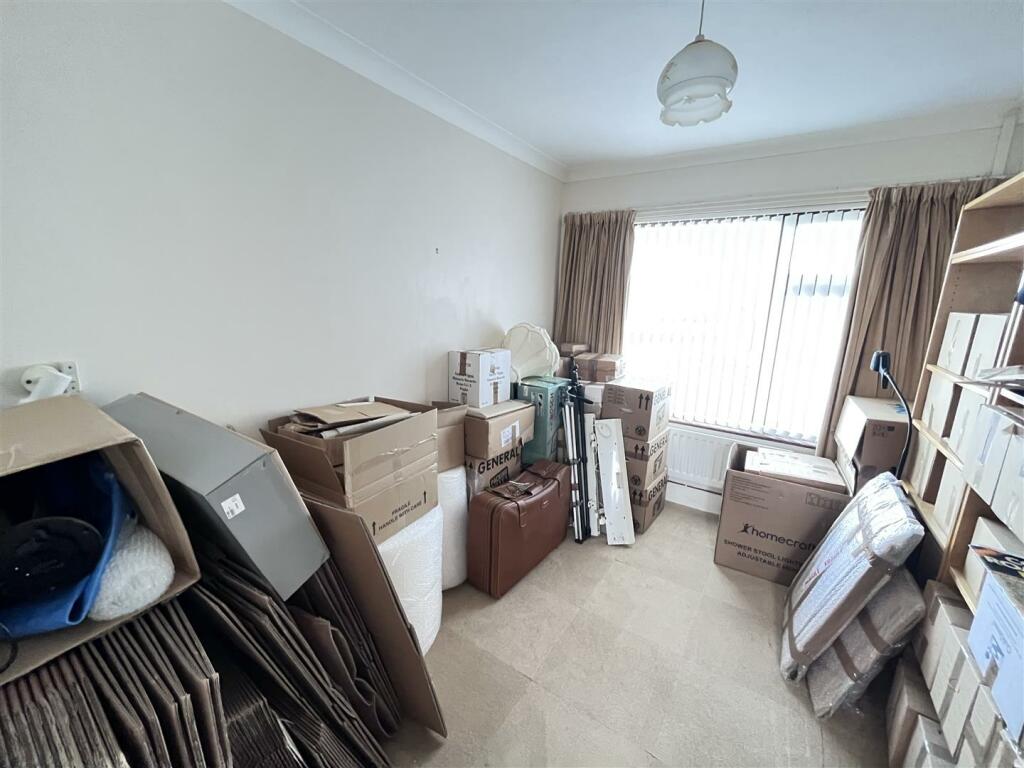 RECEPTION ROOM 2/OFFICE