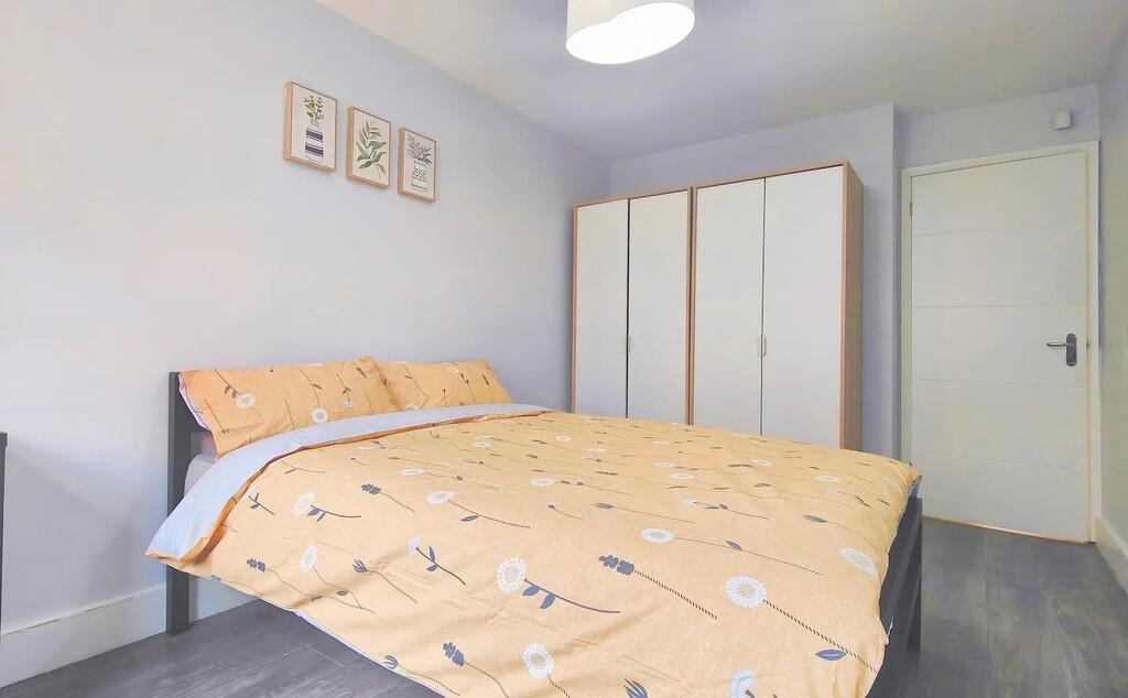 085f4b3f-c564-4cf...