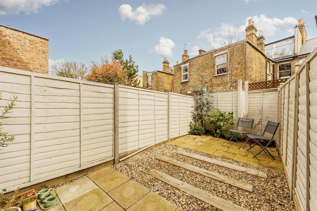 54 Brouncker Road-8.jpg