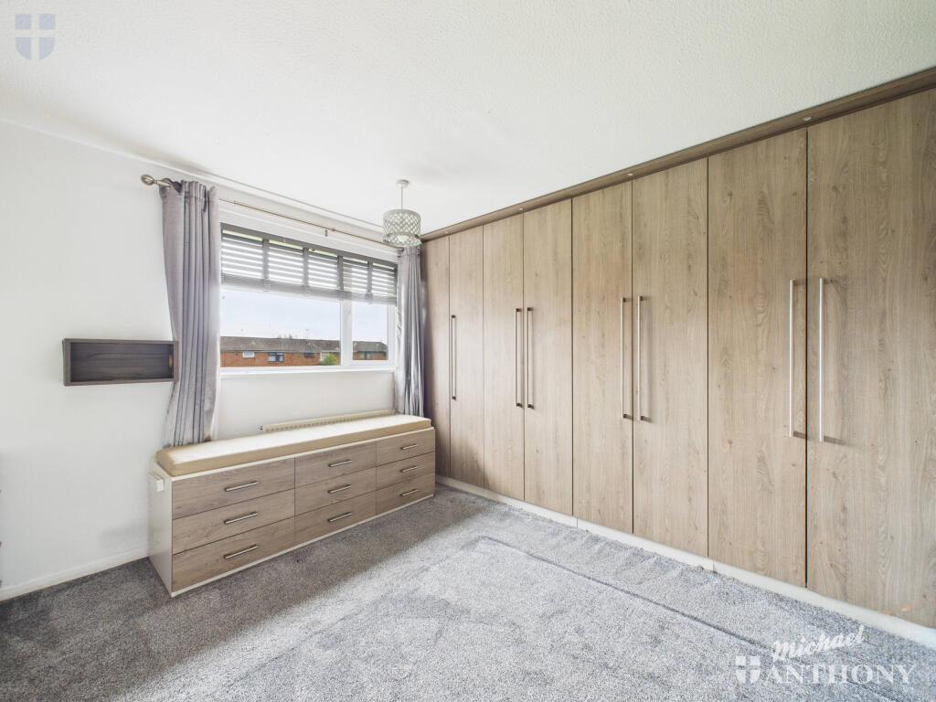 CAM03218G0-PR0779-STILL016