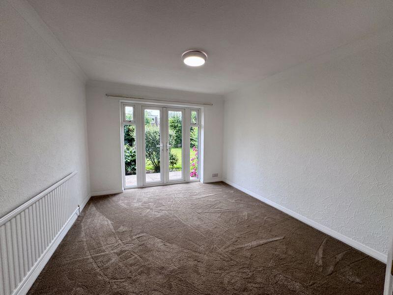 DINING ROOM/BEDROOM 3