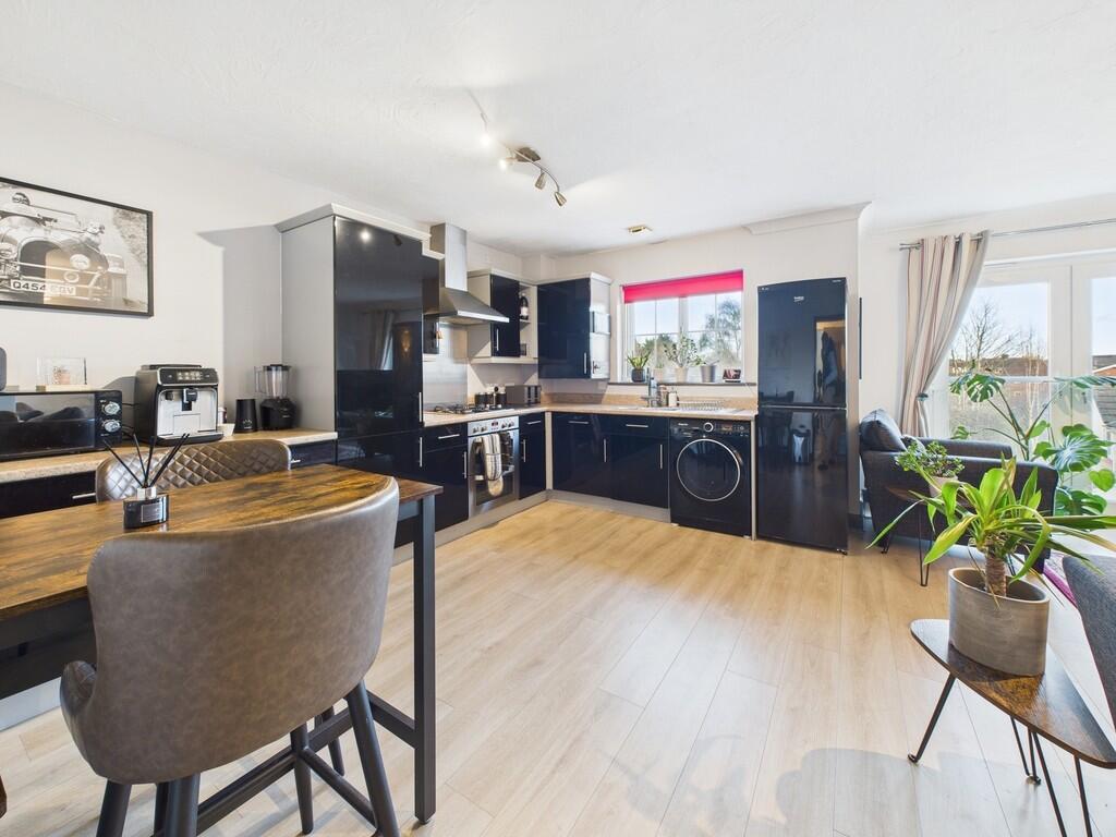 CAM02854G0-PR0324...