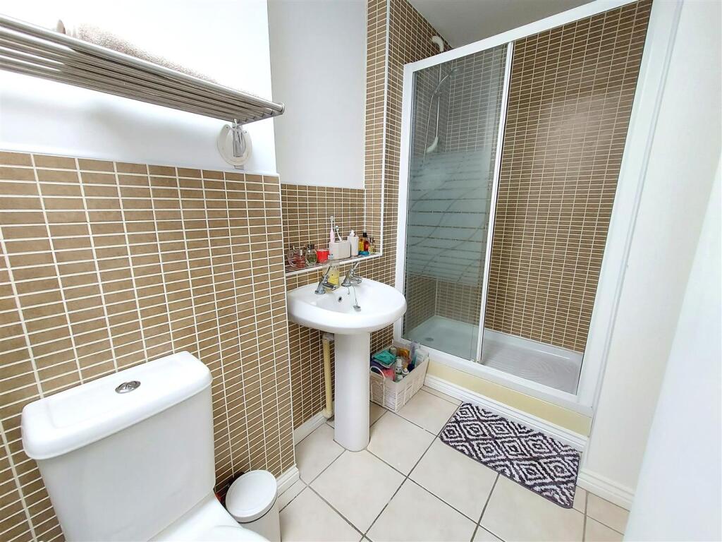 Ensuite Shower Room