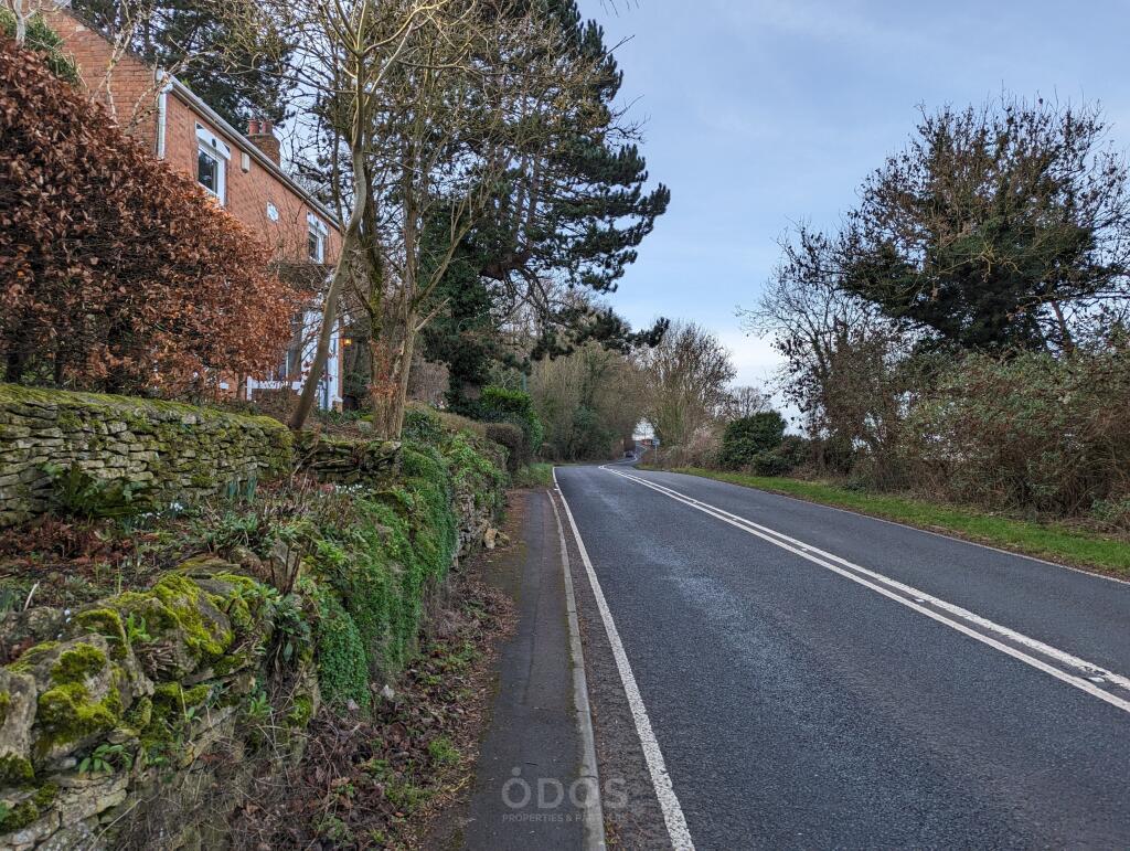 Grove Wood Painswick Road Brockworth GL3 4RU NB 27