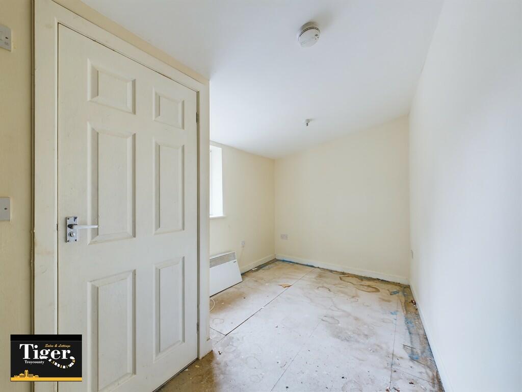 CAM03440G0-PR0157...