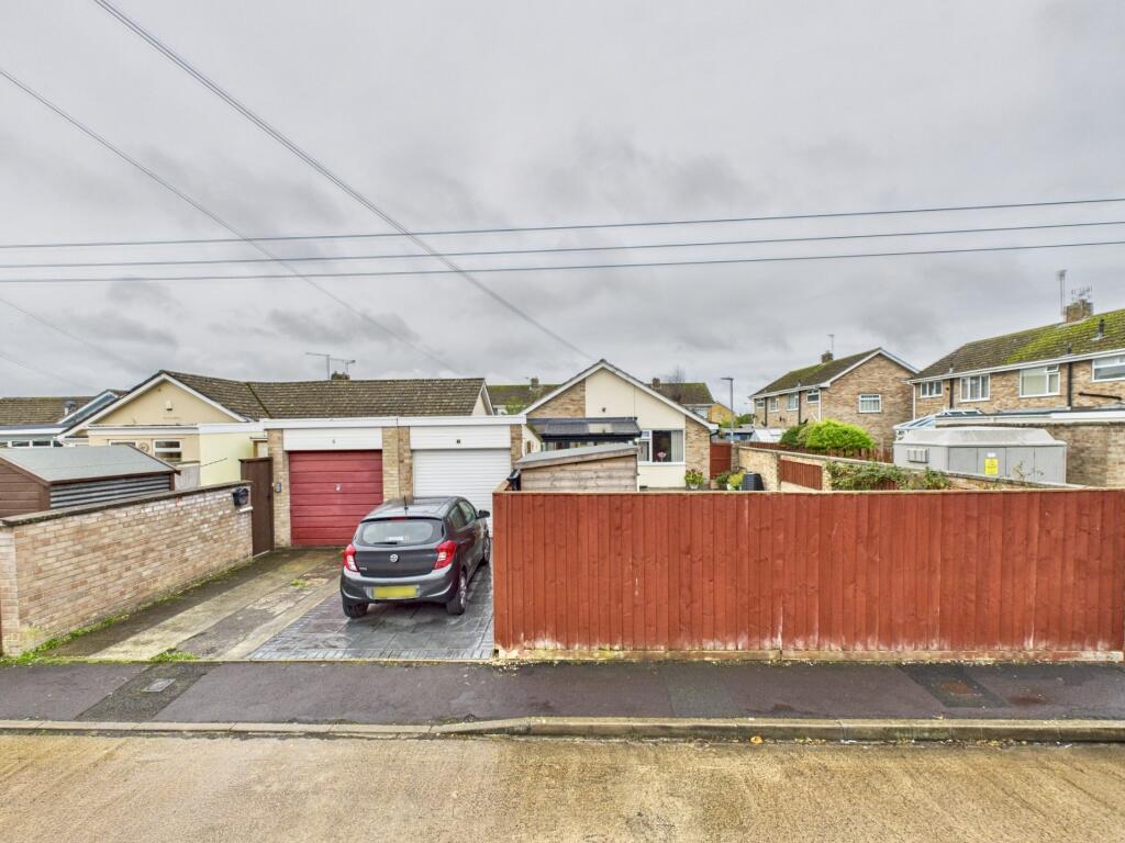 Garage &amp; Parking