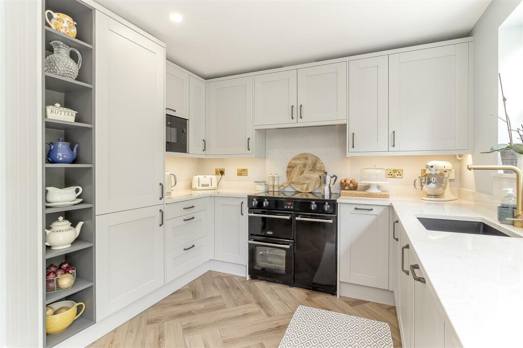 Living Dining Kitchen - E.jpg