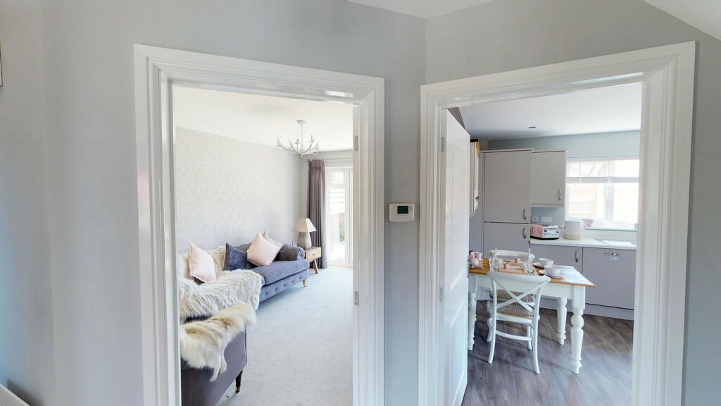 Llandow-4-bed-Ent...