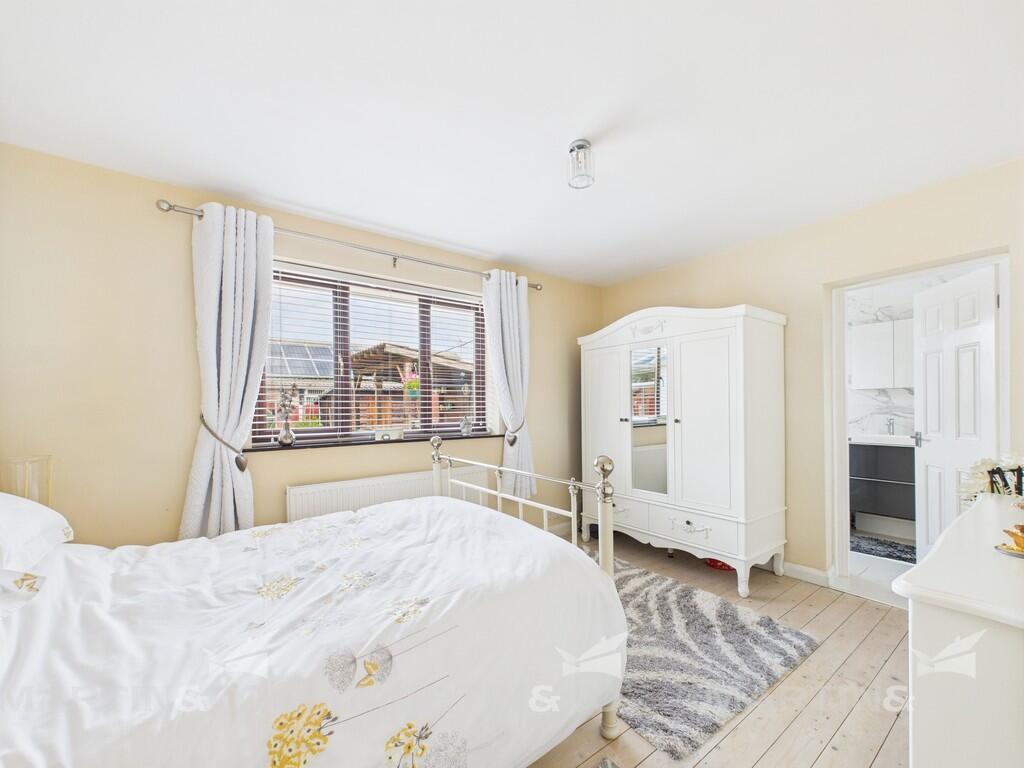 CAM02406G0-PR0483...