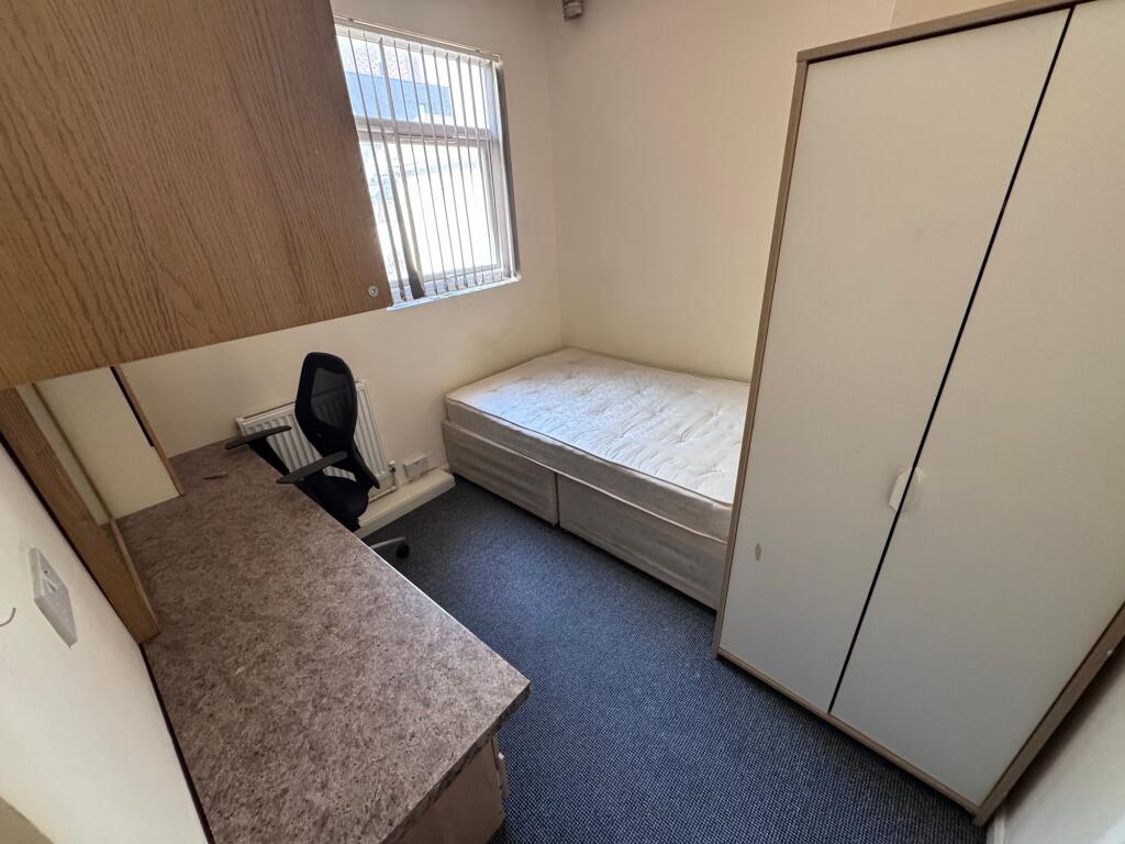 Bedroom 14