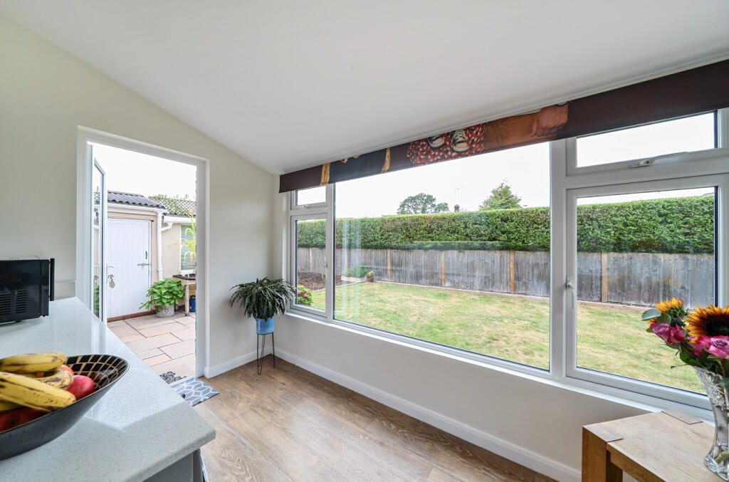 1332073-14-6888c9...