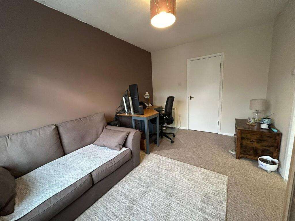 lounge.jpg