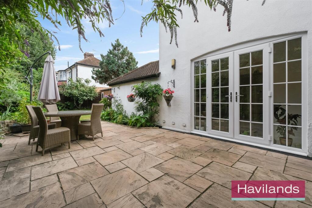 Elm Park Road-11.jpg