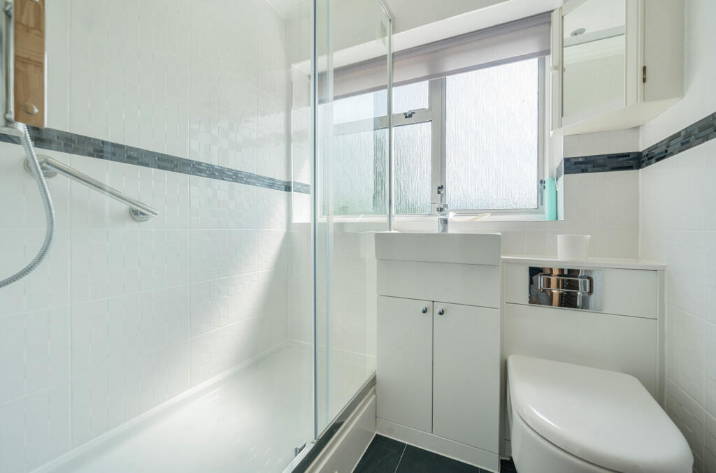 1306411-13-684303...