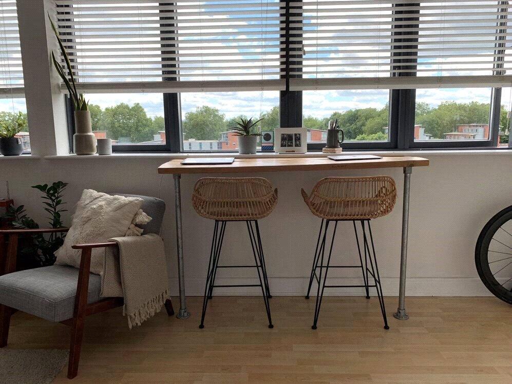 Breakfast Bar