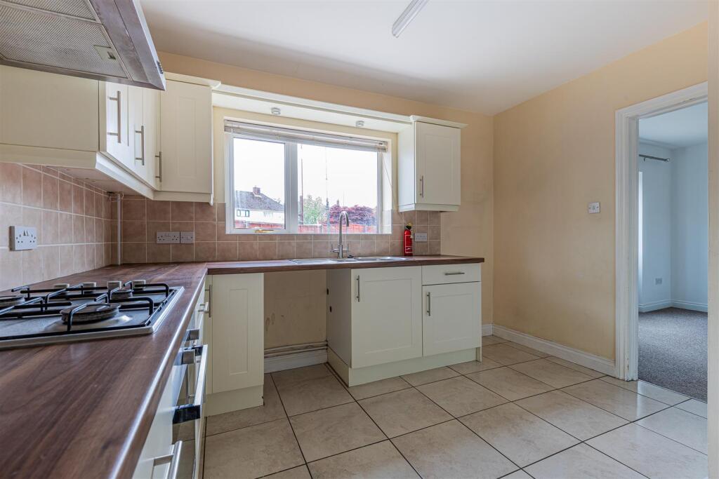 Pwllmelin Road 165-9.jpg