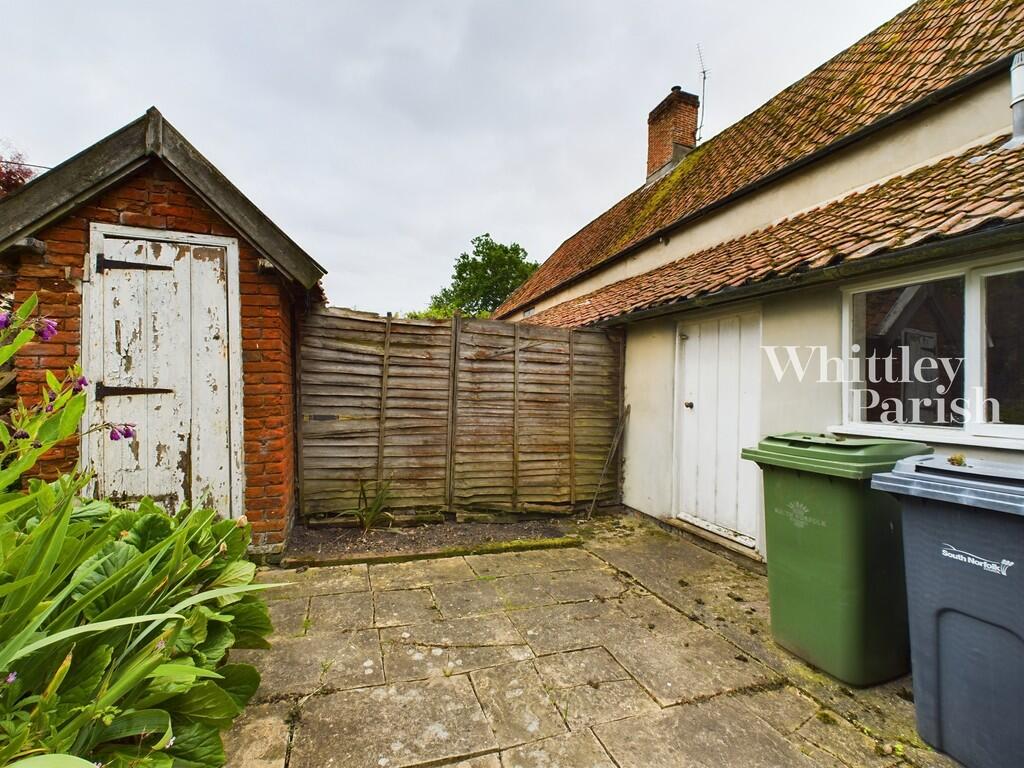 CAM01915G0-PR0384...