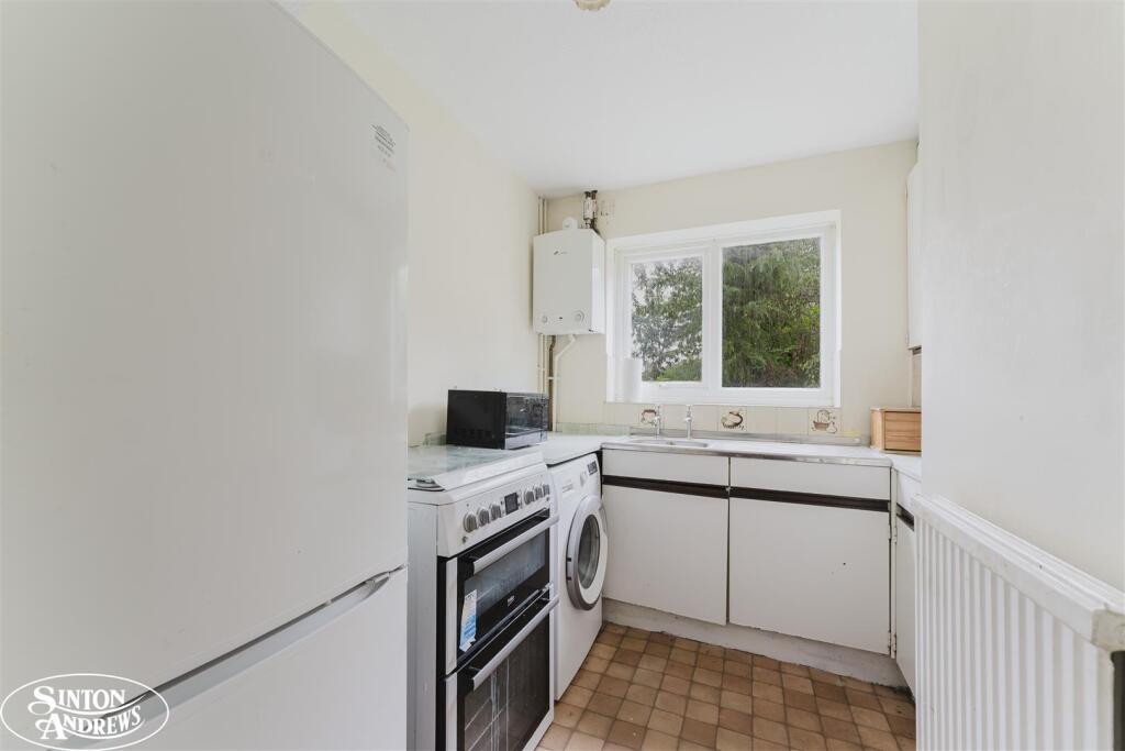 44 Westcott Kitchen.jpg