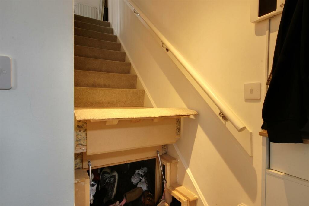 Stairs storage