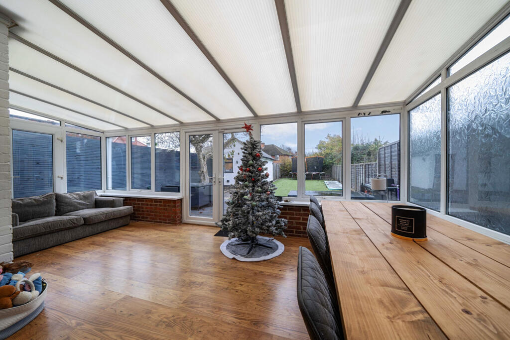 1384026-14-692471...