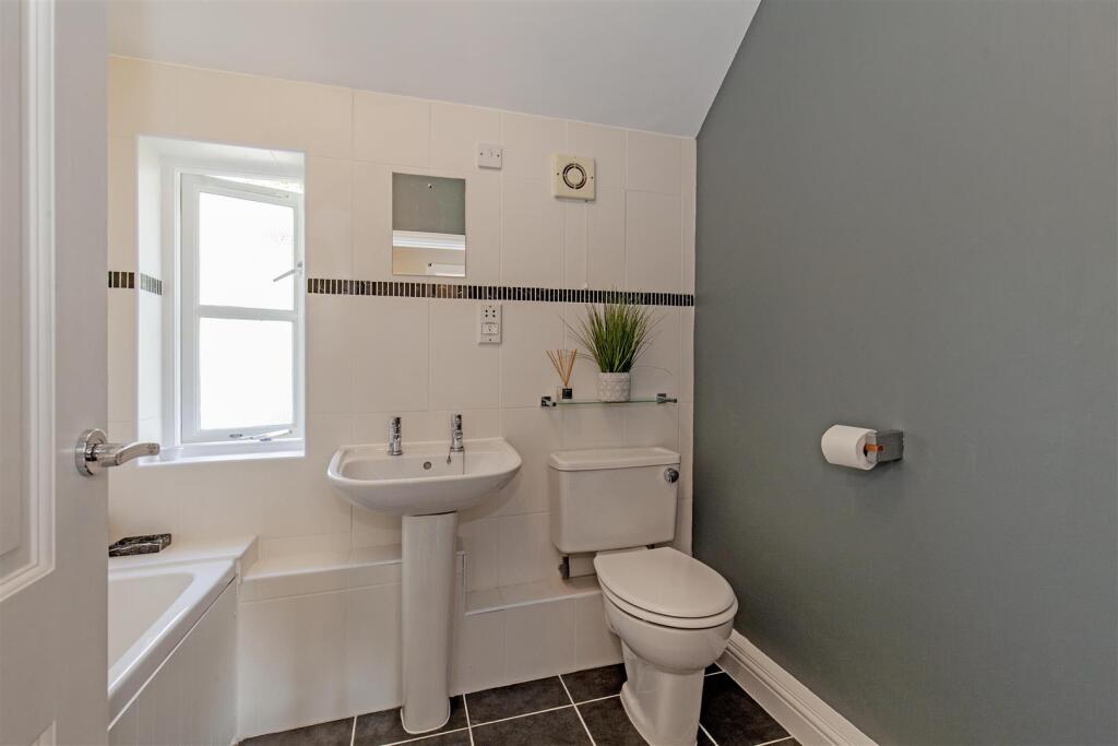 Bathroom-1.jpg