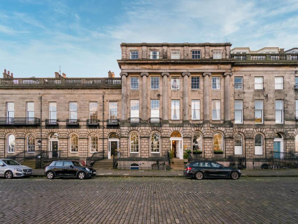 61025_38B-RoyalTerr-