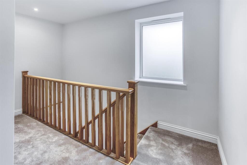 2025-02-12 12.03.00-1_HDR.jpg