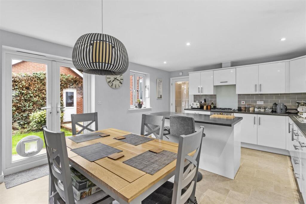 Kitchen Breakfast Room