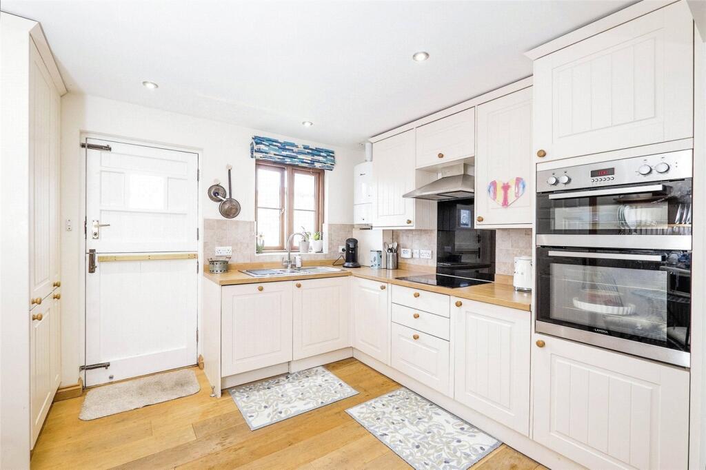 Kitchen 2