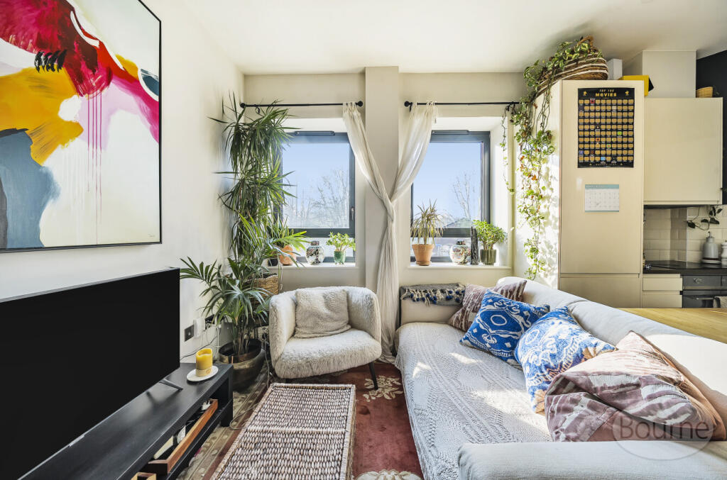 53fd928a-26c5-404...