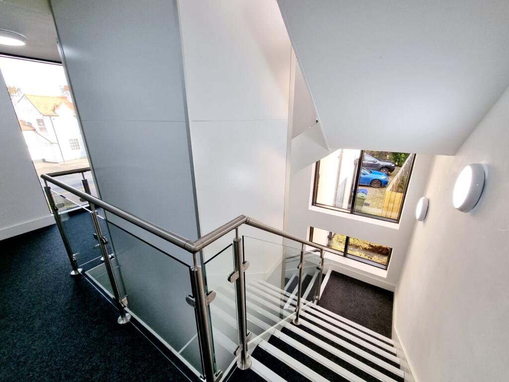 2173cab8-f830-49e9-8982-1fd02a5f5e52