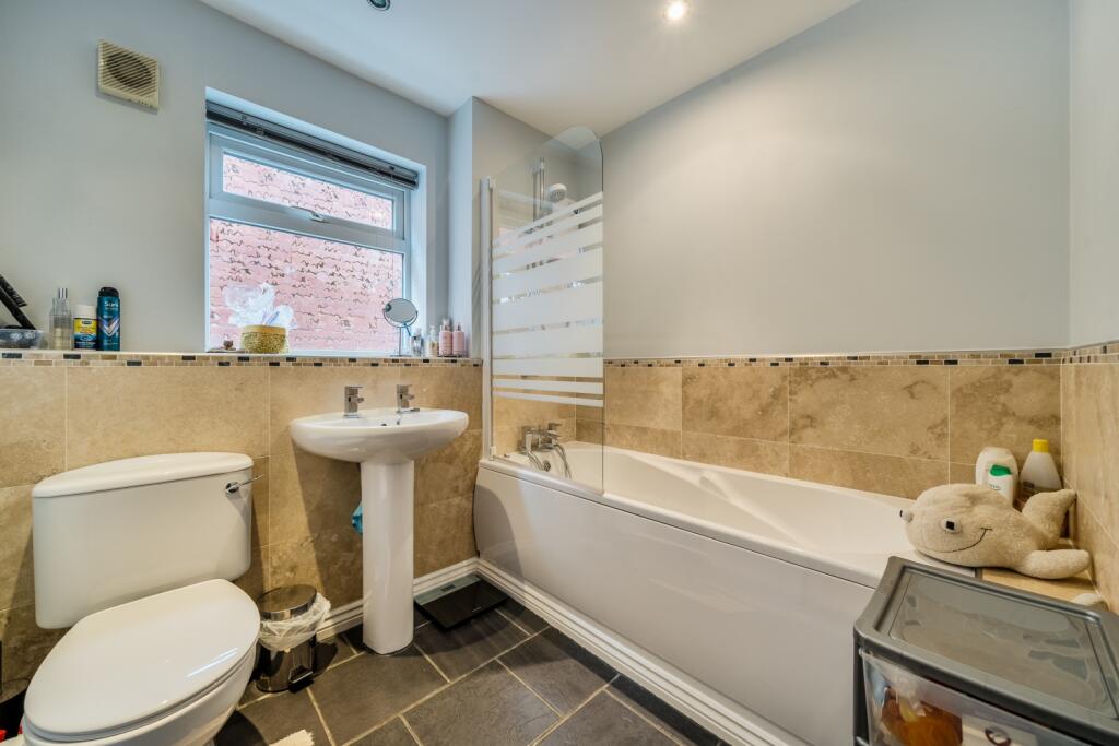 1373750-18-69025407c3e14