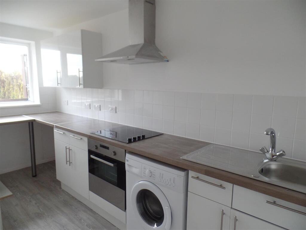 1a Ayres Drive NEW (7).JPG