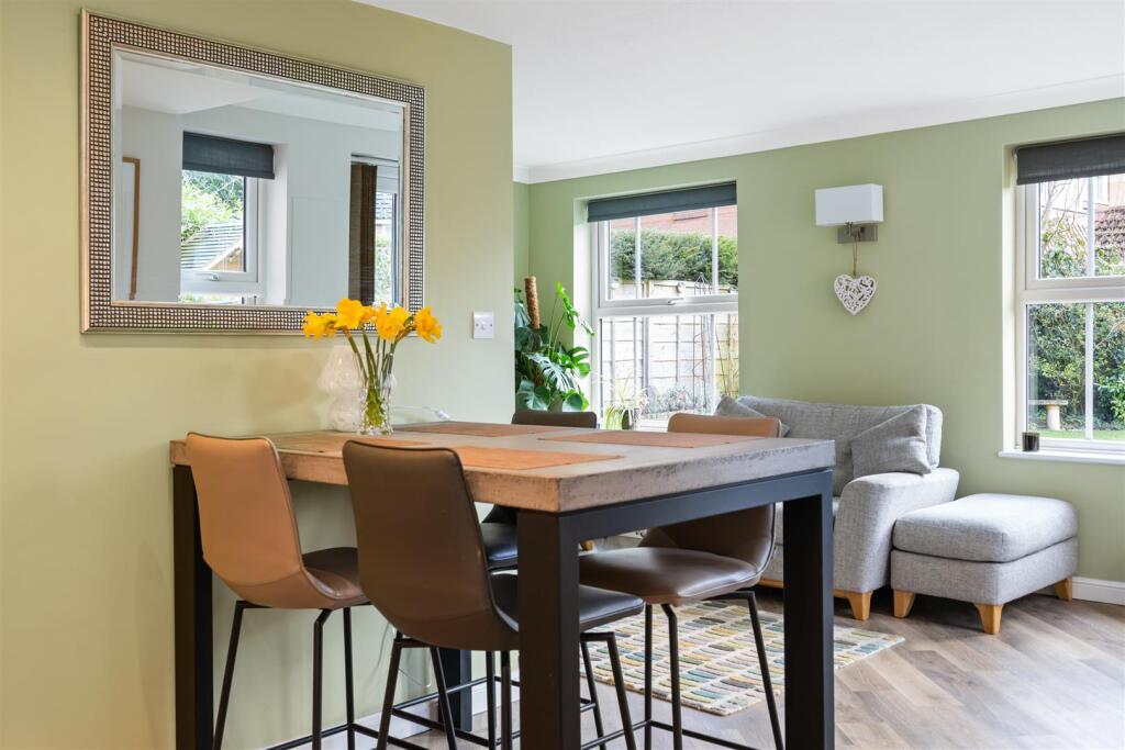 34 Whitefields Gate_43.jpg