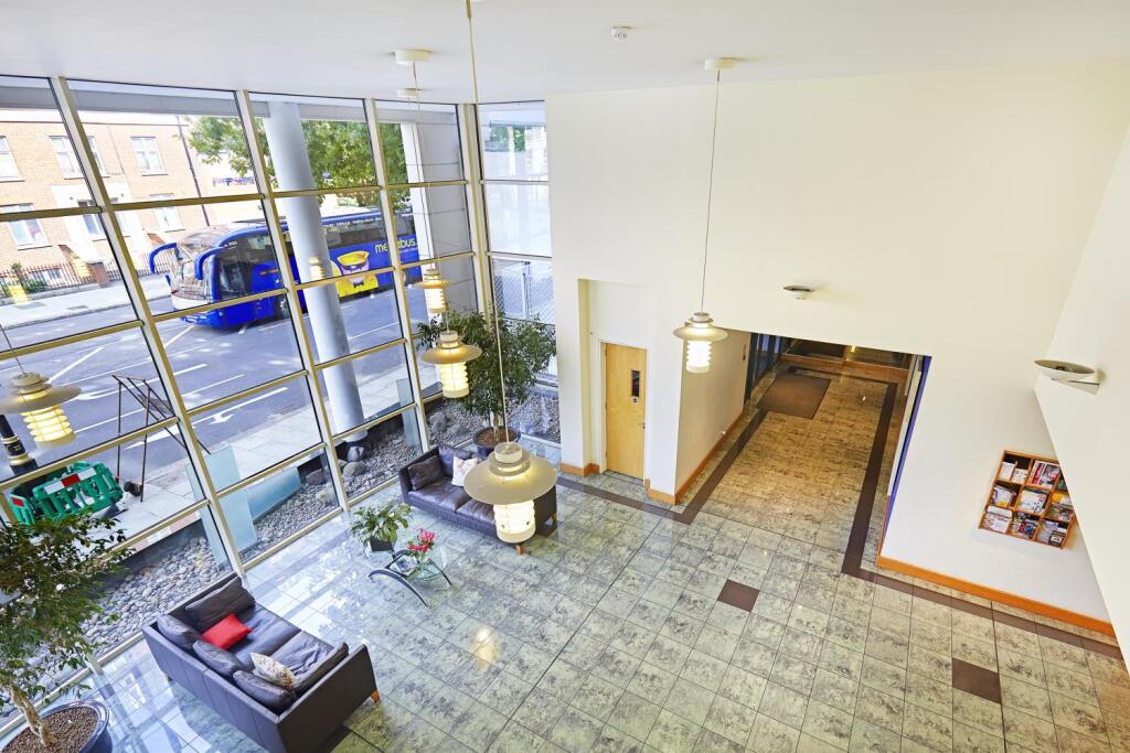 foyer 4_lge