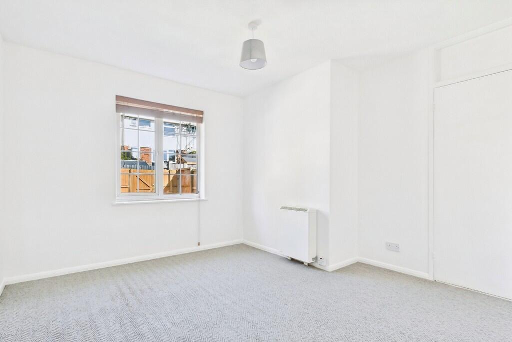 8b55fb25-CAM01085...