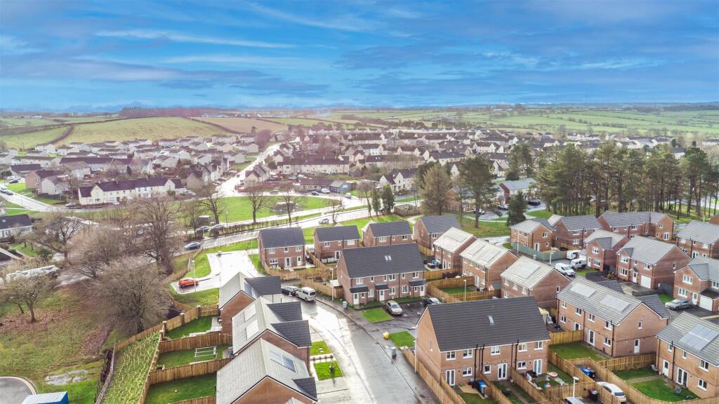 Twister Crescent-3.jpg