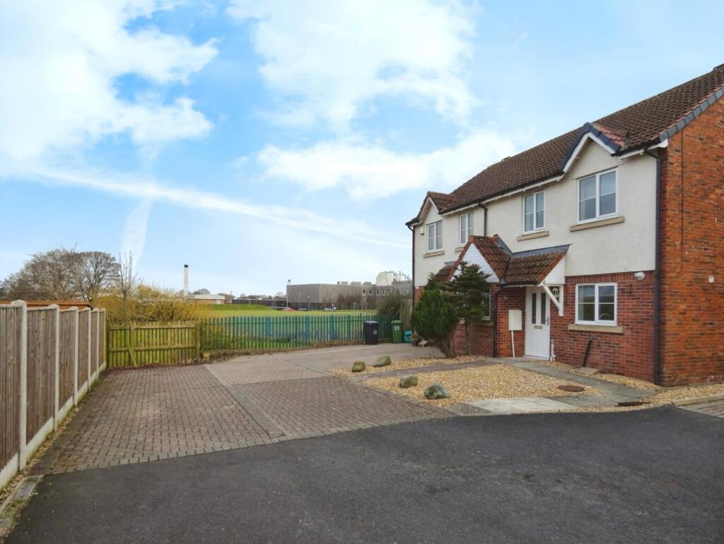 Driveway/Parking